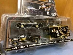 Greenlight Hollywood Hitch & Tow Smokey and the Bandit II #31010 - Picture 1 of 5