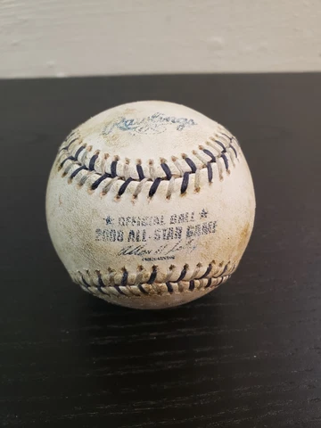 2008 RAWLINGS ALL STAR GAME OFFICIAL BASEBALL - YANKEE STADIUM Cover