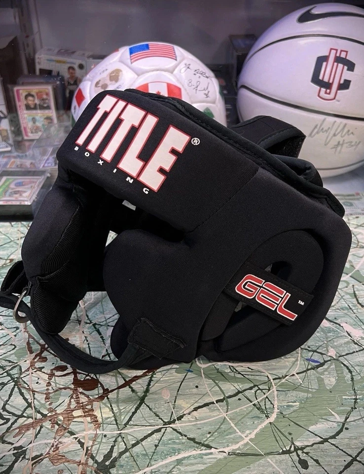 Title 🥊 Gel Ultra-Lite Washable Headgear, Black, youth size - Image 1 of 4
