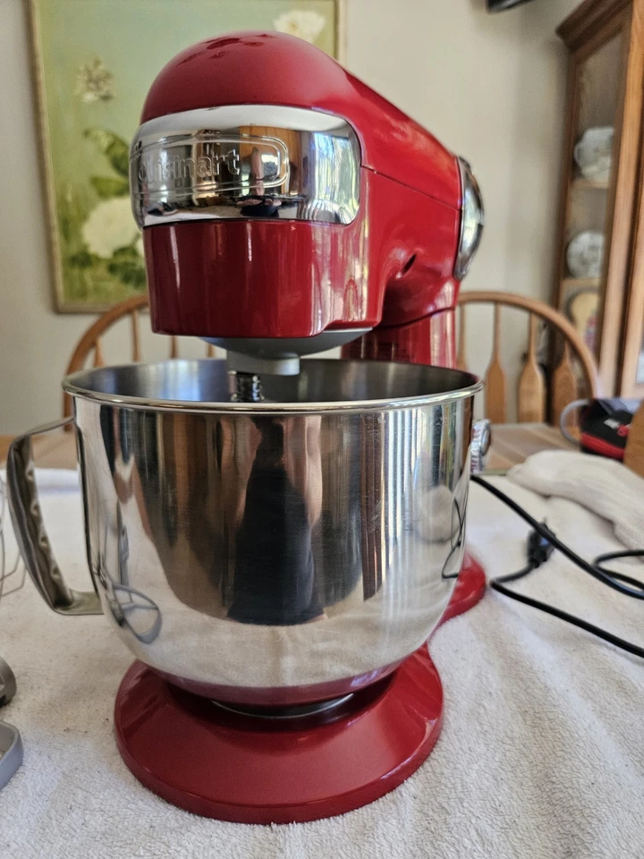 Cuisinart Stand Mixer - Image 1 of 4