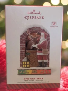 Hallmark Keepsake Ornament 2014 A Pre-Flight Snack #4 Magic New In Box - Picture 1 of 2