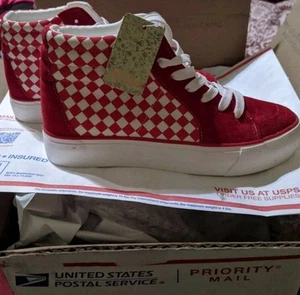 Scarpe sneakers alte a scacchiera bianche rosse taglia 8 MUDD POPPY Vans donna - Foto 1 di 6
