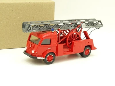 MVI SB 1/50 - Renault Galion 2244 Grande Echelle Pompiers - Photo 1/4