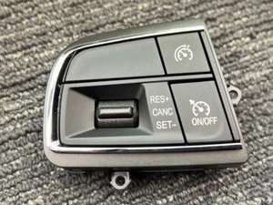 Interruptor de rueda izquierda Maserati Ghibli 2017-2020 670011676 OE - Imagen 1 de 5