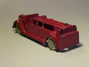 4.2 INCH VINTAGE 1939 TOOTSIE TOY FIRE ENGINE 1:50 Rubber Tyres Used Loose - Picture 1 of 6