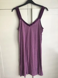 BH S Ladies Size 10 Sleeveless Adjustable Straps Viscose Mix Knee Length Nightie - Picture 1 of 2