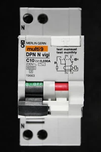 MERLIN GERIN 10 AMP CURVE C 6kA 30mA DOUBLE POLE RCBO TYPE AC DPN N VIGI 19663 - Picture 1 of 6