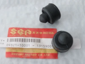 OEM SUZUKI RUBBER CENTER STAND / SEAT CUSHION GS750 GS850 GS1000 GS1100 GS 1100 - Picture 1 of 4
