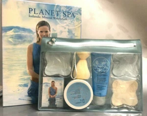 Avon Planet Spa Icelandic Mineral Water Gift Set detergente-rinfrescante viso - Foto 1 di 3
