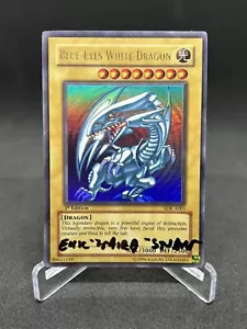 Yugioh Blue-Eyes White Dragon SDK-A001 Ultra Rare 1st Edition Kaiba Signed - Picture 1 of 4