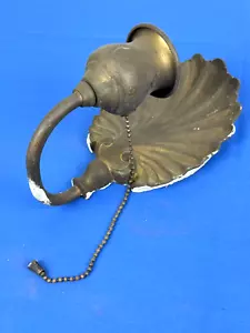 Aplique de latón C.1910 Bradley & Hubbard diseño "CLAMSHELL", pesado - Imagen 1 de 13