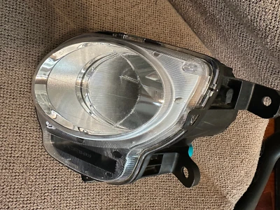 Conjunto de luz de giro/estacionamiento LH TYC 18-6110-00 para Fiat 500 12-19 Foto 1 de 3