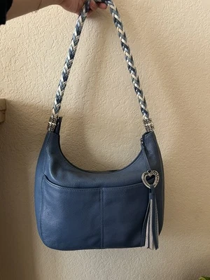 Bolso de Hombro Brighton Barbados Hobo Denim Azul Cuero Guijarro Trenzas EXCELENTE  Foto 1 de 4