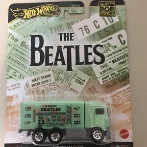 Hot Wheels The Beatles Hiway Hauler cultura pop premium verde menta 2024 NUOVO - Foto 1 di 3