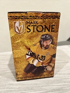 Vegas Golden Knights Mark Stone 28.09.22 Gold Statue Büste SGA - Bild 1 von 6