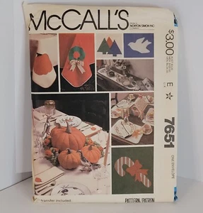 Vintage McCall's 7651 1981 Holiday Table Setting Package Schnittmuster ungeschnitten - Bild 1 von 5
