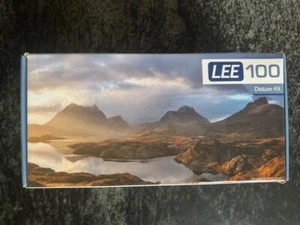 LEE Camera Filters LEE100 Deluxe Kit with 82mm Ring Adaptor - Picture 1 of 5