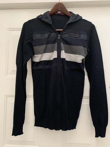 Felpa con cappuccio nuova senza etichette Prada uomo unica colore navy blocco cerniera maglione vendita al dettaglio $595