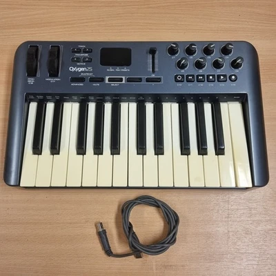 M-Audio Oxygen 25 USB MIDI Keyboard Controller Gc Working And Tested - Image 1 of 4