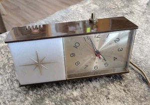 Westclox Wecker Star Burst Moonbeam Nite Lite Atomic  - Bild 1 von 4