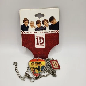 One Direction Band Photo Guitar Pick Necklace - Picture 1 of 2