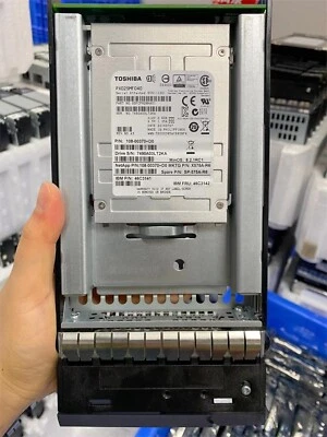 NetApp X575A-R6 108-00370 400G SSD 3.5-inch Solid State Drive - Image 1 of 2