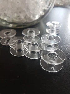 4 per £1 bobina plastica macchina da cucire sarta merceria filo di cotone - Foto 1 di 1