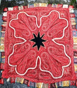 Antique Hand Embroidered 66" x 66" Woolen Indian Kashmiri Paisley Shawl c. 1890 - Picture 1 of 5