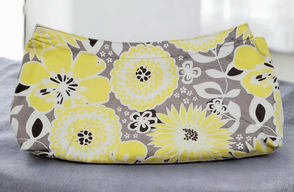 Thirty One Floral Cartera Falda Cubierta Impresionante Flor Amarillo Gris Boho Flores Foto 1 de 4