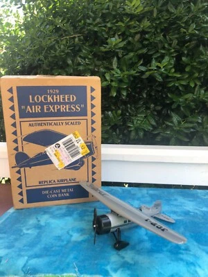 ERTL 1929 LOCKHEED AIR EXPRESS REPLICA AIRPLANE BANK J C PENNEY  DIE-CAST NIB - Image 1 of 4