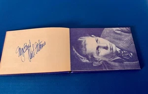 Libro Chet Atkins firmado por Red O'Donnell 1967 Athens Music Company autografiado - Imagen 1 de 8