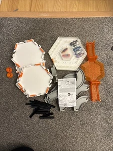 Hexbug Nano Bundle Includes Bugs, Good Condition, Lots of different parts - Picture 1 of 6