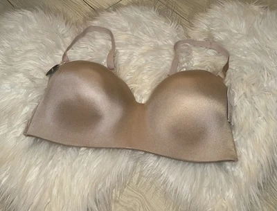 Sujetador sin tirantes sin aros 38C beige b.tempt'd by Wacoal 954281 Future Foundation Foto 1 de 4