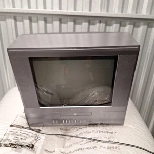 Toshiba MD14H63 - 14” TV DVD Combo Player Flat Screen Retro Gaming TV - Tested - Picture 1 of 13