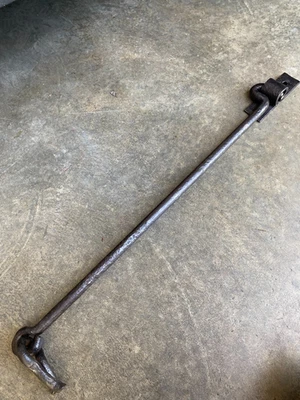 Ancien crochet 56 cm, en fer pour porte volet grille,ferrure serrure penture - Photo 1/4