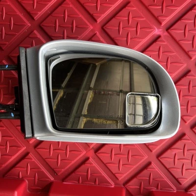 2006-2008 Mercedes ML Class W164 Right Passenger Side Mirror A1648100216 OEM - Image 1 of 4