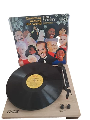 BING CROSBY - CHRISTMAS AROUND THE WORLD VINYL LP 1957 MCA MUP 329 MONO £10.89 - Image 1 of 2