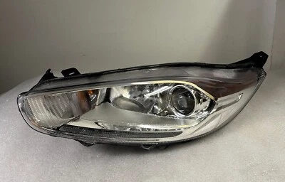 Faro Ford Fiesta MK7 2012-2018 LED DRL lado pasajero C1BB-13W030-DC Foto 1 de 4