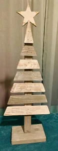 22" PRIMITIVE RUSTIC GRAY/WHITE WOODEN SLAT CHRISTMAS TREE WITH STAR!! - Picture 1 of 5
