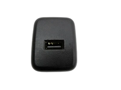 USB GATTO Boccola Connessione per Opel Adam M13 13-19 94TKM!! 13596807 - Immagine 1 di 4