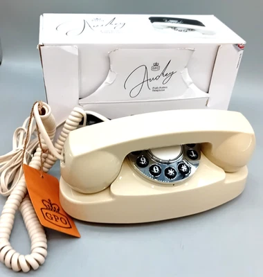 GPO AUDREY PUSH BUTTON TELEPHONE 1960'S STYLE REPRODUCTION BEDSIDE CREAM - Image 1 of 4