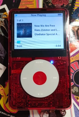 UK BLUETOOTH! - Genuine APPLE A1136 iPod Classic 512 GB - Immaculate + FREEBIES! - Image 1 of 4