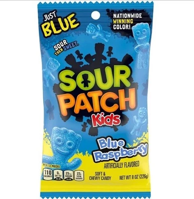 Caramelo dulce y agrio Sour Patch Kids frambuesa azul - Bolsa de 8 onzas Foto 1 de 2