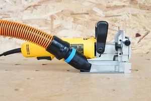 Adaptador de manguera de aspiradora de tienda de 1 1/4" para carpintero de galletas Dewalt - Imagen 1 de 4