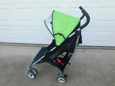 Summer Infant 3D Lite Convenience Stroller, Black / Green - Used Condition - Image 1 of 4