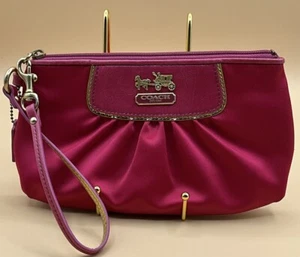 Coach Amanda Satin Wristlet 8.5 x 5 x 1 Magenta Rare Zip Wristlet Clutch - Picture 1 of 4