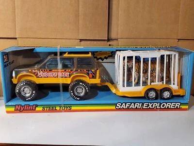 Vintage Nylint Safari Explorer Wildlife Park Zoo Tiger Trailer Pressed Steel Set - Image 1 of 4