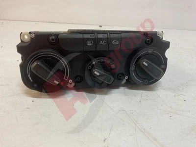 VOLKSWAGEN  PASSAT B6 AC HEATER CONTROL PANEL 3C2820045A 2005-2010  5HB009328-27 - Image 1 of 4