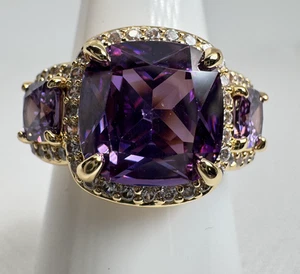 Size 7 Bomb Party Ring - RG65882 Starburst of Joy - Amethyst Cubic Zirconia - Picture 1 of 5