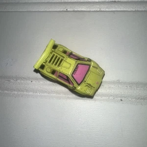 Micro Machines 1986 Galoob Lamborghini Countach raro amarillo neón y rosa ventanas - Imagen 1 de 6
